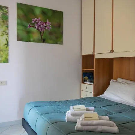 Casa Di Mola アパート カーラゴノネ