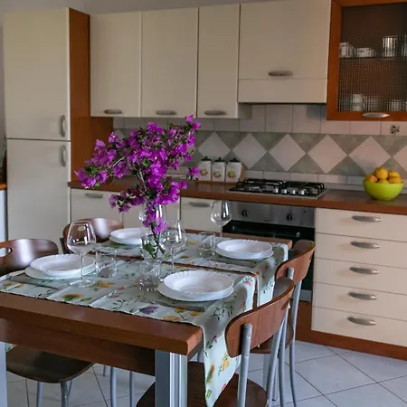 アパート Casa Di Mola カーラゴノネ